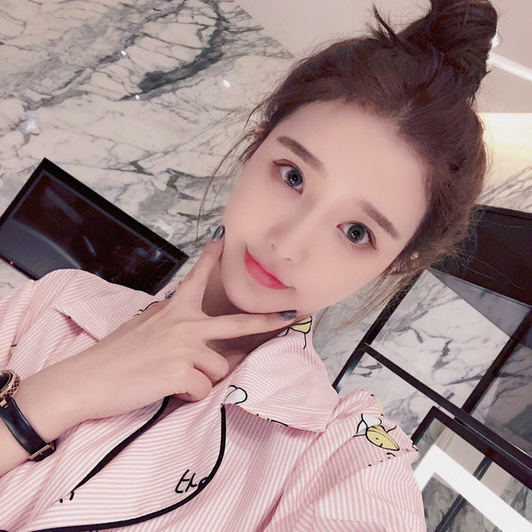 桃花朵朵开